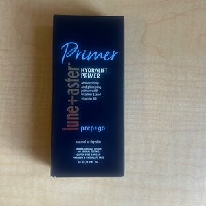 Lune and Aster HydraliftPrimer NWT
